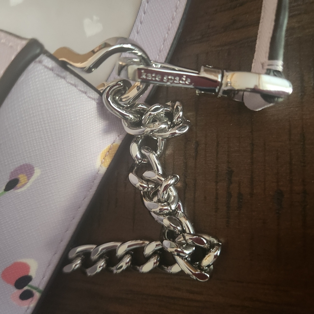 Kate Spade Pink Crossbody Bag with Floral Design - Picture 7 of 16